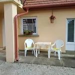 شقة Barbara Apartmanhaz