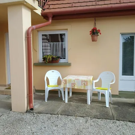 公寓 Barbara Apartmanhaz