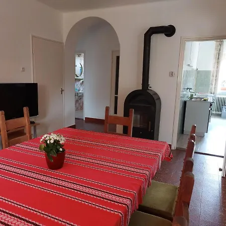 Barbara Apartmanhaz Daire