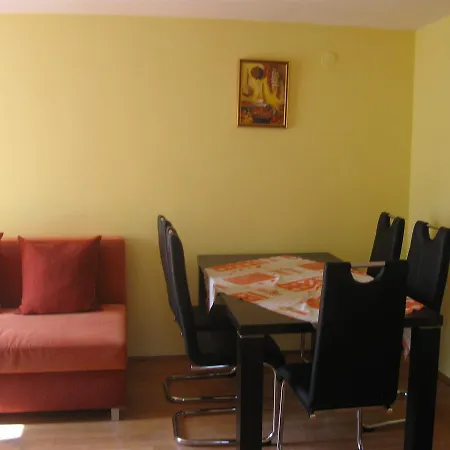 Barbara Apartmanhaz 公寓 凯斯特海伊