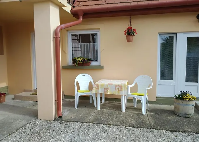 Daire Barbara Apartmanhaz